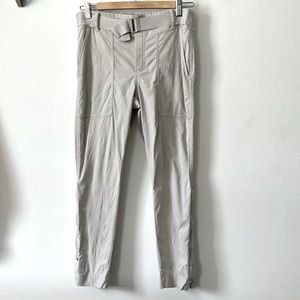Athleta belted trekkie pants—cropped
